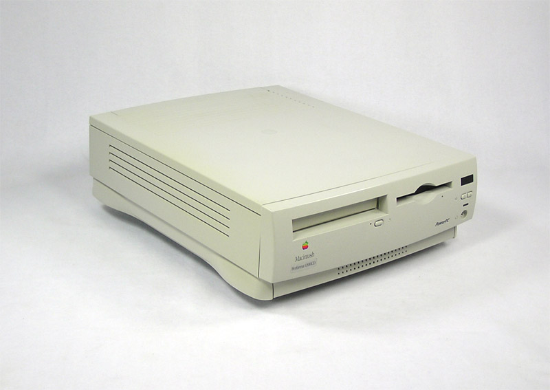 Macintosh Performa 6220CD